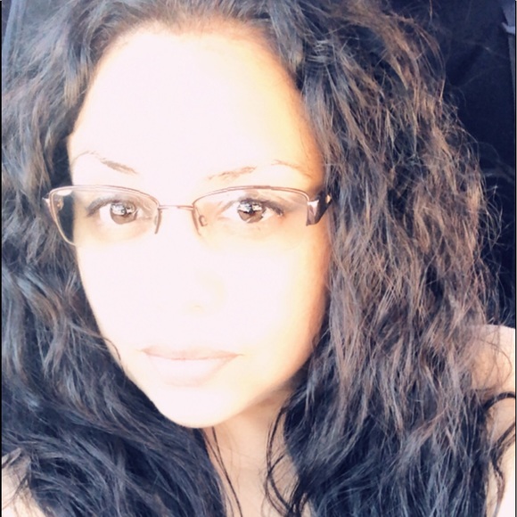 Meet your Posher, Pena - Picture 2 of 2